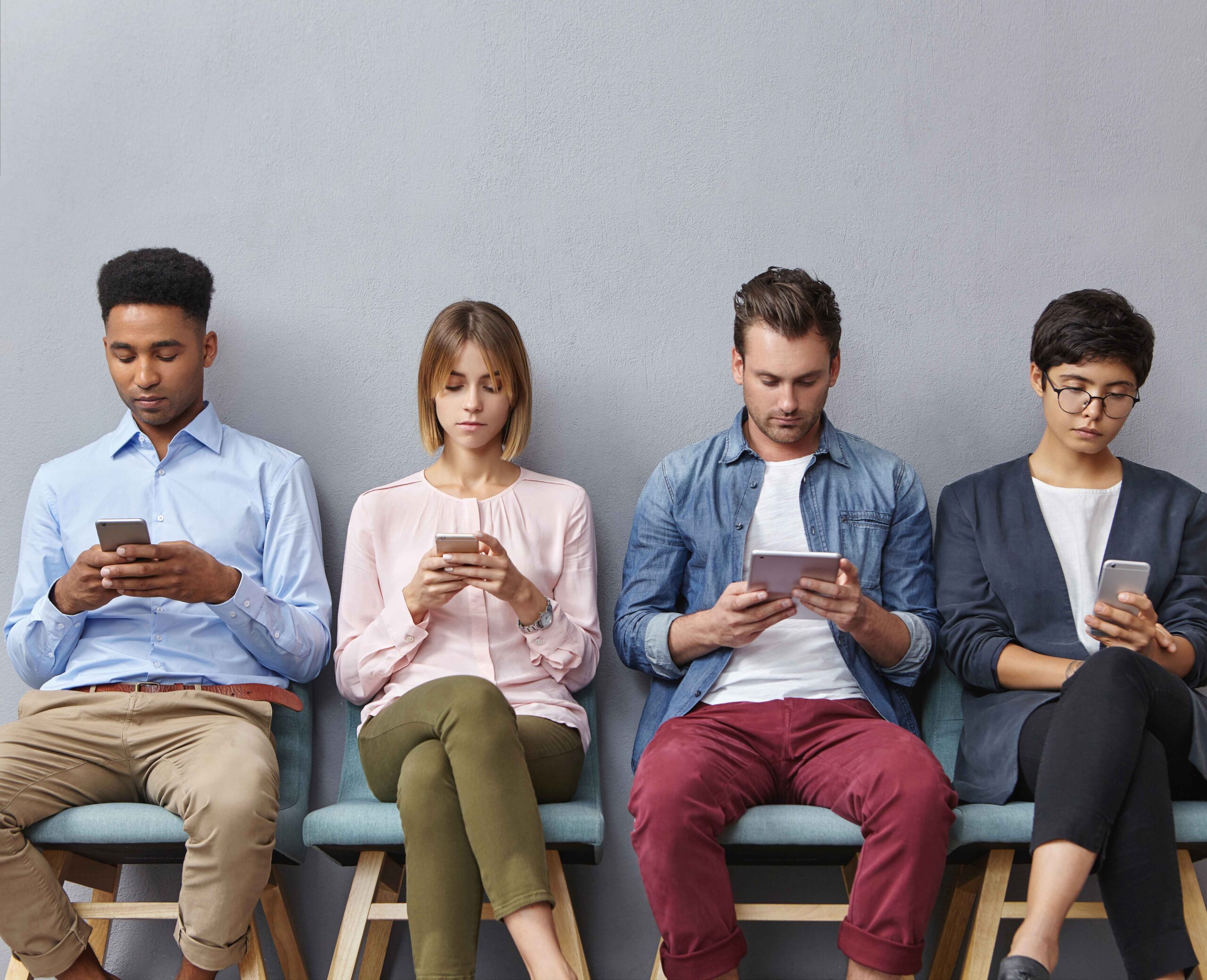 group-people-sitting-waiting-room-vvv